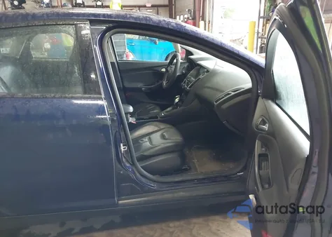 2016 Ford Focus Se from USA, damaged, VIN 1FADP3F29GL242792